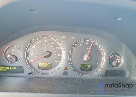 2010 Volvo Xc90 3.2 z USA, uszkodzony, nr VIN YV4982CY4A1544751